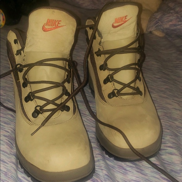 Nike mandara boots Clearance